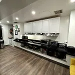 Full 2-Bedroom The Mansfield Midtown